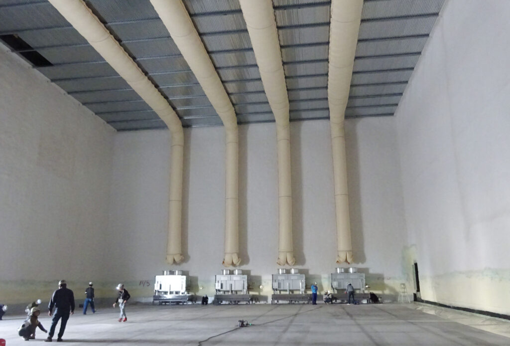 空調設備の施工「シートダクト」｜冷蔵・冷凍倉庫の企画・設計・施工・メンテナンスなどトータルエンジニアリングはアースシップ大阪（株）